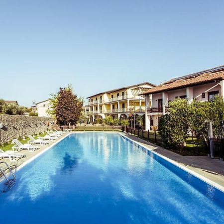 Hotel Splendid Sole Manerba del Garda Ngoại thất bức ảnh