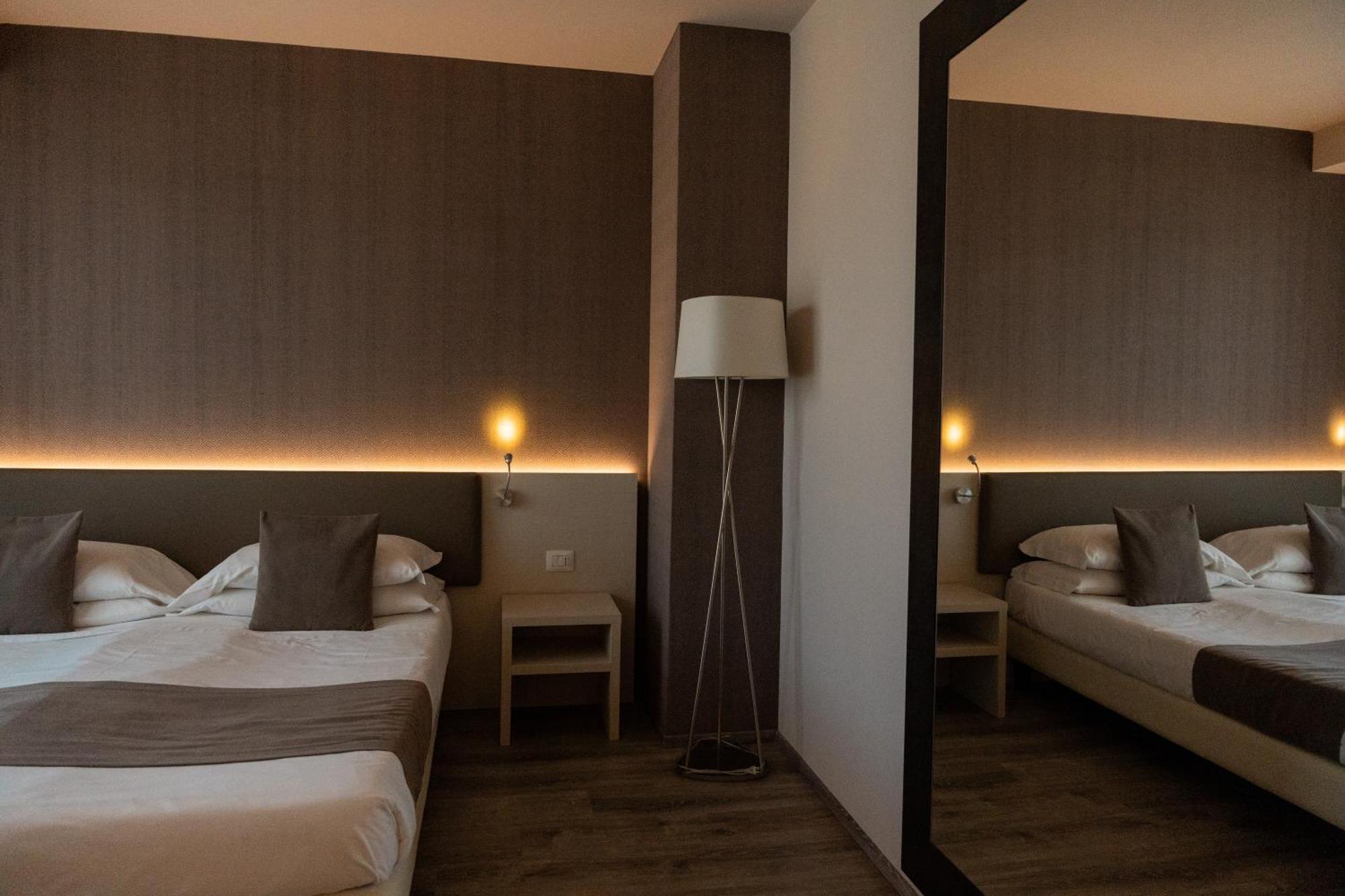Spa Hotel Splendid Sole Manerba del Garda Ngoại thất bức ảnh
